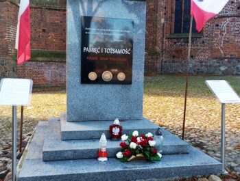 PAMIĘĆ I TOżSAMOŚĆ