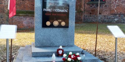 PAMIĘĆ I TOżSAMOŚĆ
