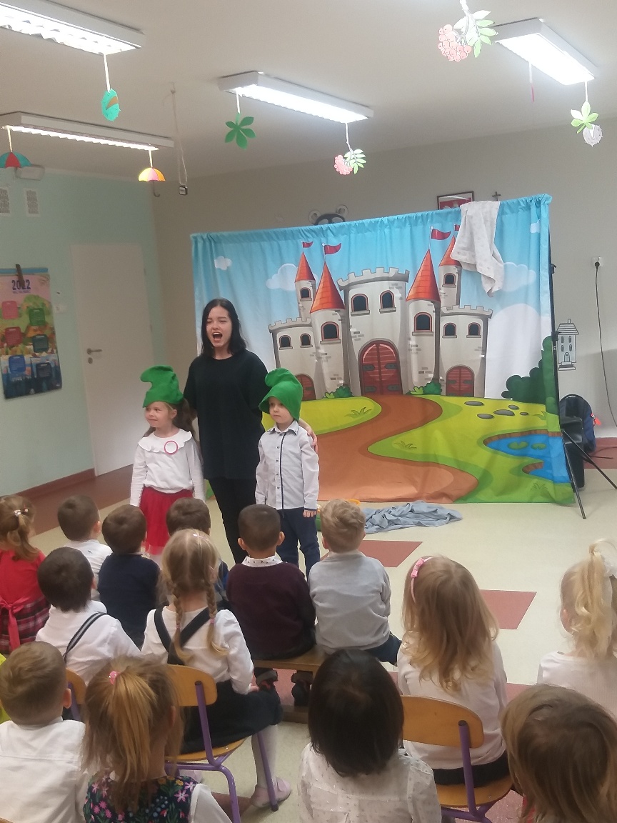 TEATR  W SPP W OŚNIE