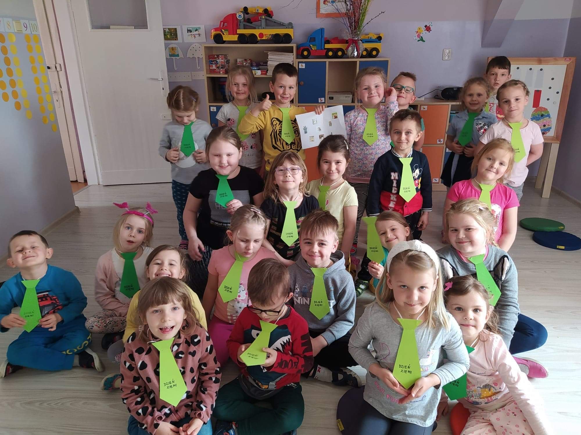 DZIEŃ ZIEMI U BIEDRONEK