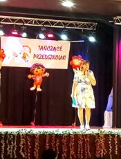 PRZEGLĄD TANECZNY