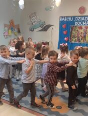 DZIEŃ BABCI I DZIADKA W GRUPIE “MISIE”