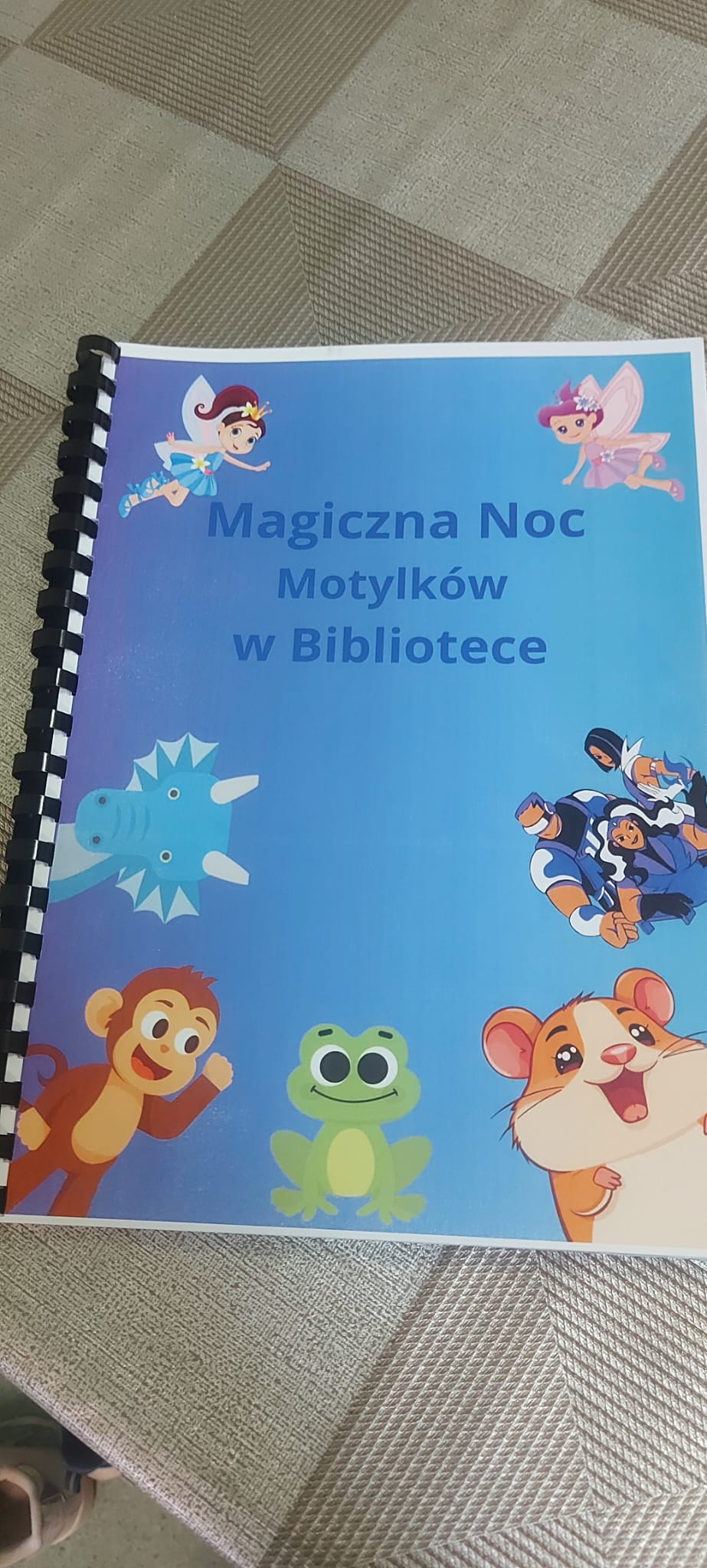 JAK POWSTAJE KSIĄŻKA