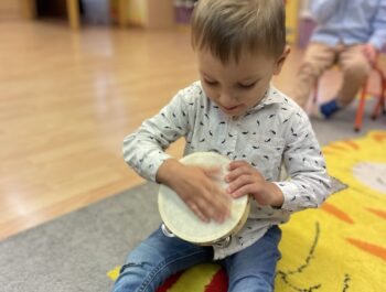 „I jak instrumenty”